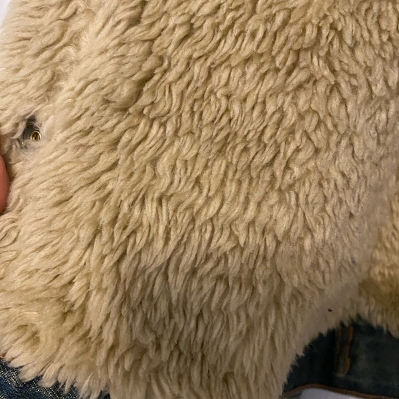 Vintage Gap fur-lined denim jacket - Picture 4 of 7